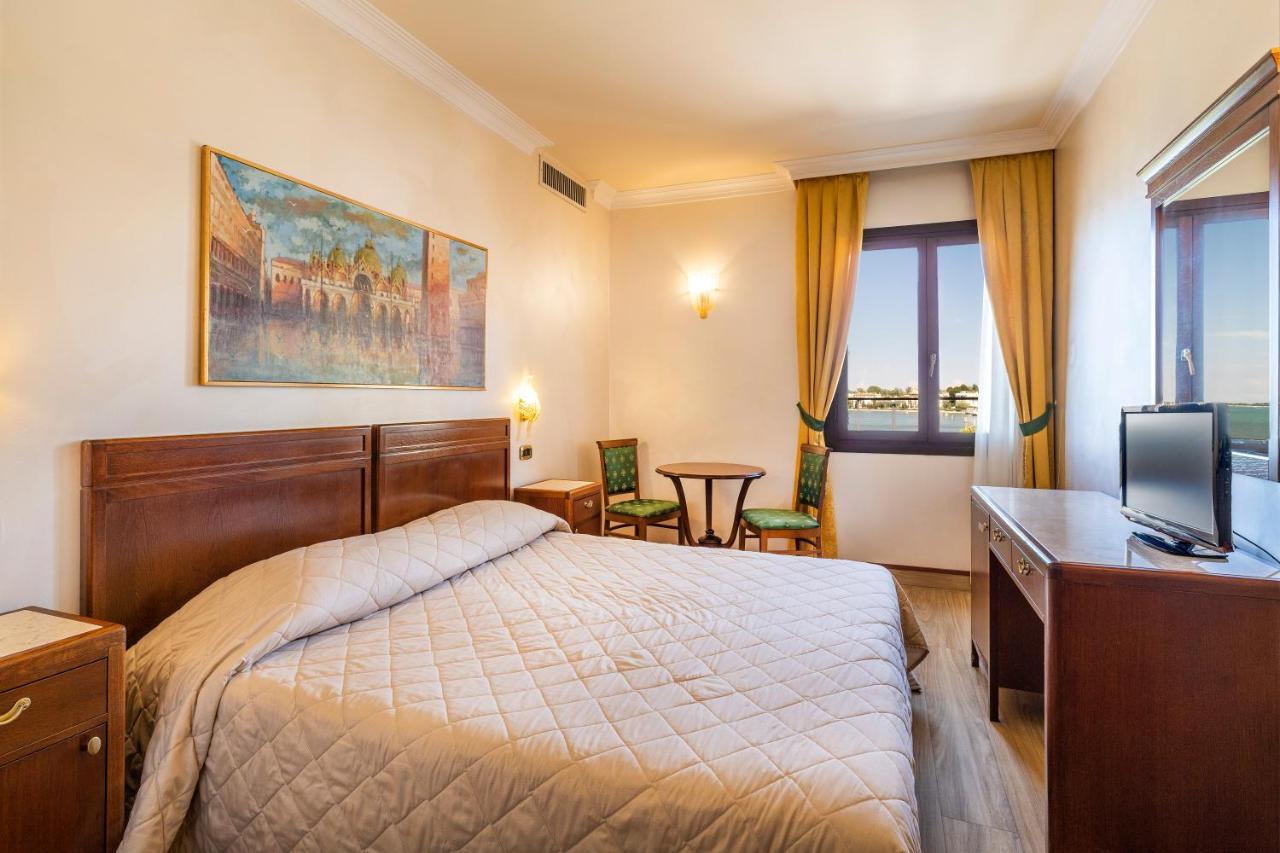 Hotel Panorama Venedig-Lido Exteriör bild